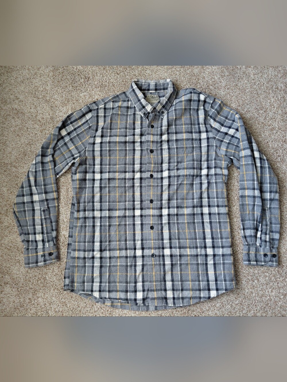 L.L.Bean Men's Flannel Shirt Size Medium